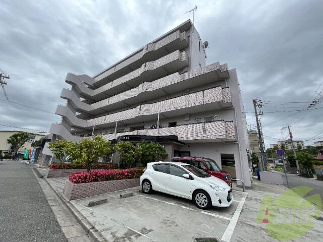 神戸市北区南五葉のマンションの建物外観
