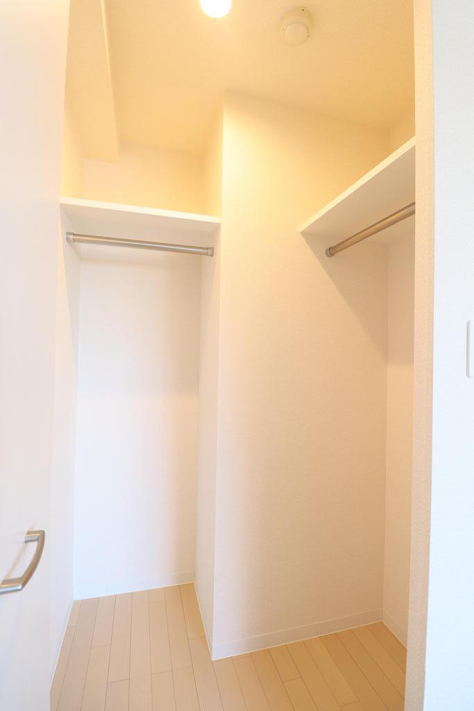 収納　ウォークインクローゼット
