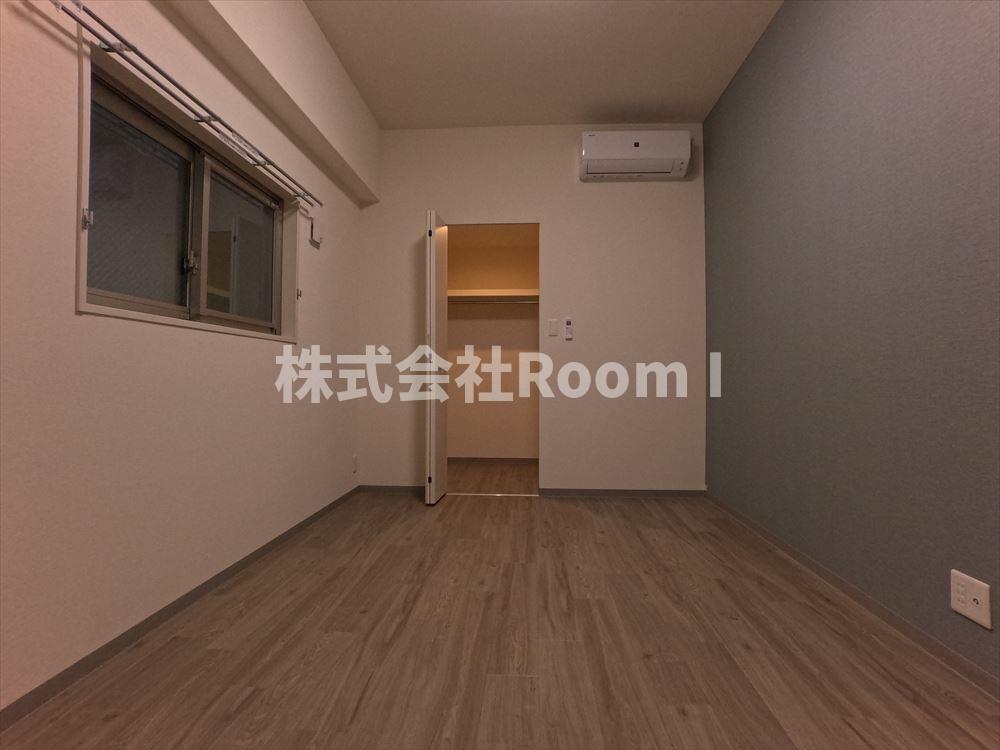 居室・リビング　スタンダードな洋室です