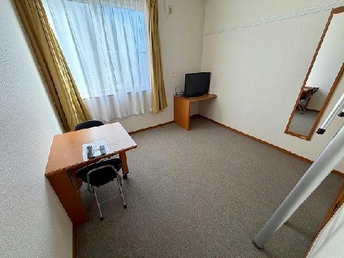 居室・リビング　設備・仕様は号室により異なる為、現状を優先いたします。