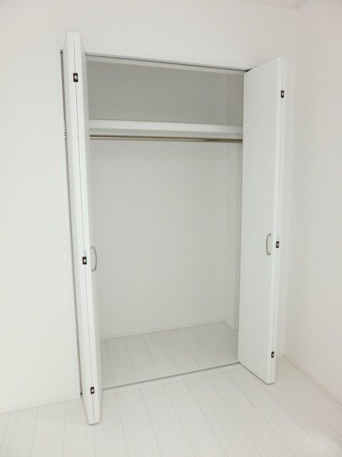 収納　お洋服の収納に