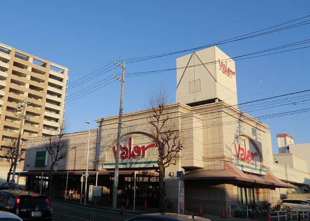 【名古屋市天白区古川町のマンションのスーパー】