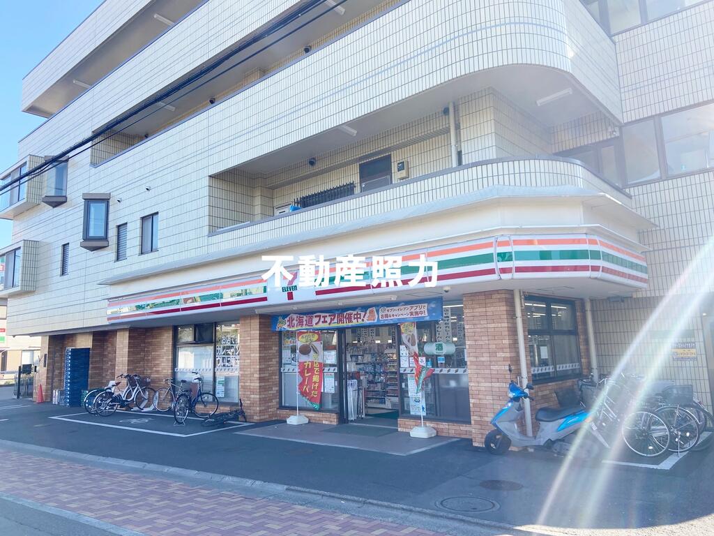 コンビニ　セブンイレブン戸田新曽南店（コンビニ）まで522m