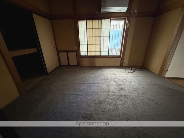 ＪＲ常磐線 植田駅 バス乗車時間：17分 最寄りバス停で下車 徒歩4分 1階建 築48年の内装写真