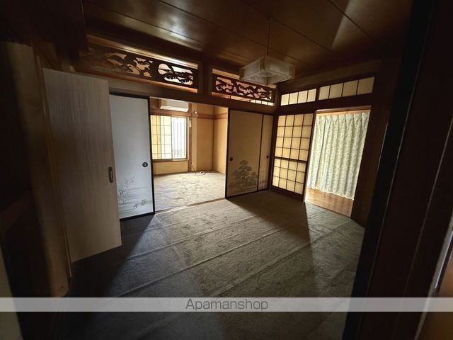ＪＲ常磐線 植田駅 バス乗車時間：17分 最寄りバス停で下車 徒歩4分 1階建 築48年の内装写真