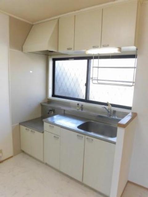 キッチン　スッキリとした印象のキッチン