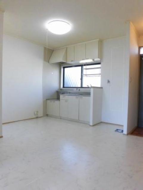 居室・リビング　明るい印象ですね