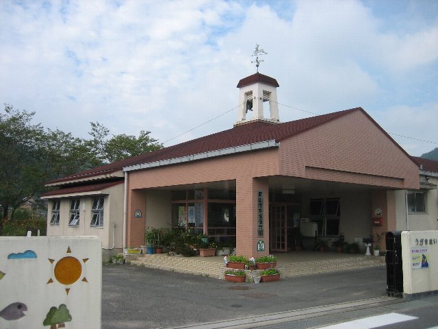 【岡山市北区御津河内のアパートの幼稚園・保育園】