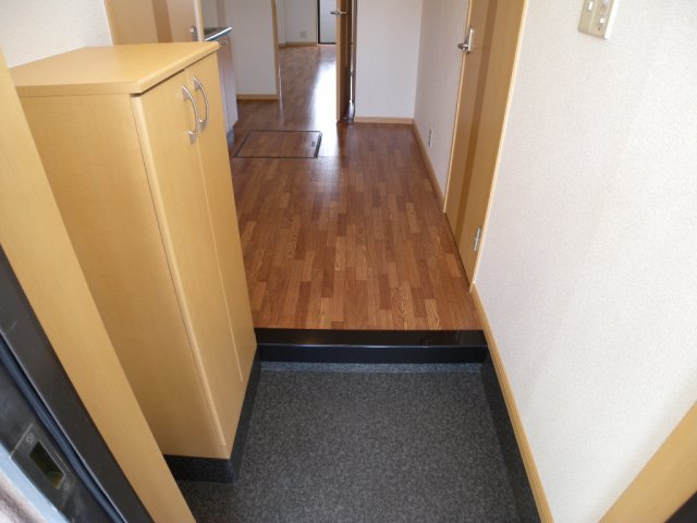 玄関　リモージュ