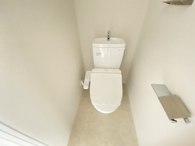 エスリードレジデンス大阪グランノース1のトイレ写真