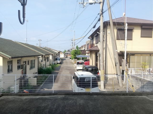 【メゾン・ド・シャルーレIIの眺望】