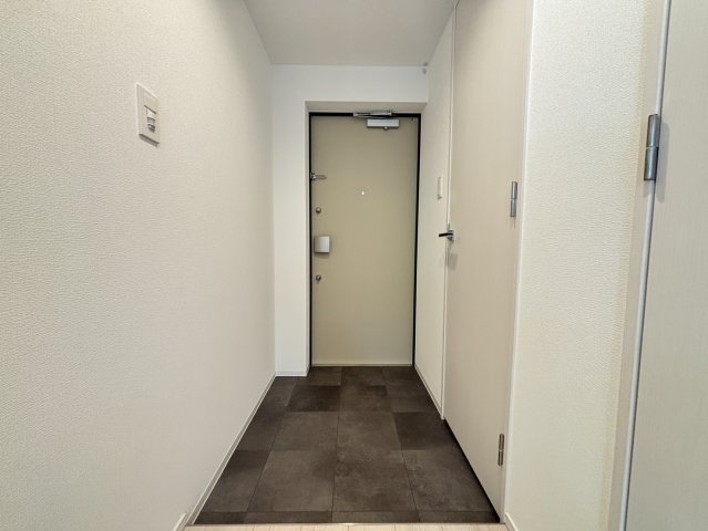 玄関　※同間取り903参照写真