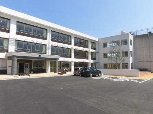 中学校　仲津中学校（中学校）まで1200m