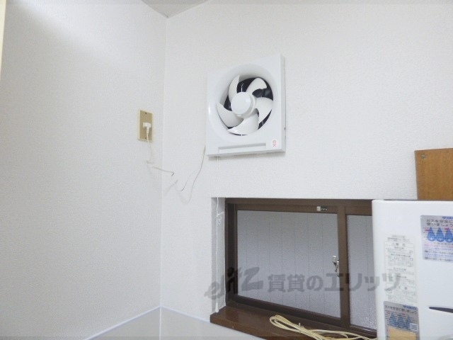 その他　換気扇
