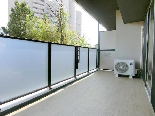 バルコニー　ベランダ