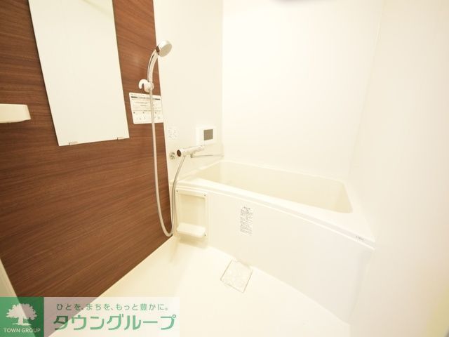 バス・シャワールーム　浴室乾燥機付きバスルーム