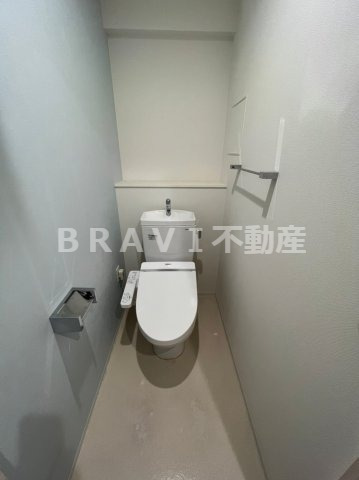 トイレ　【パラファーレ・玉造】落ち着いたトイレです