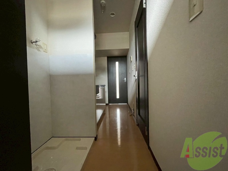 玄関　玄関からの様子です。毎日の出入りはこちらから。