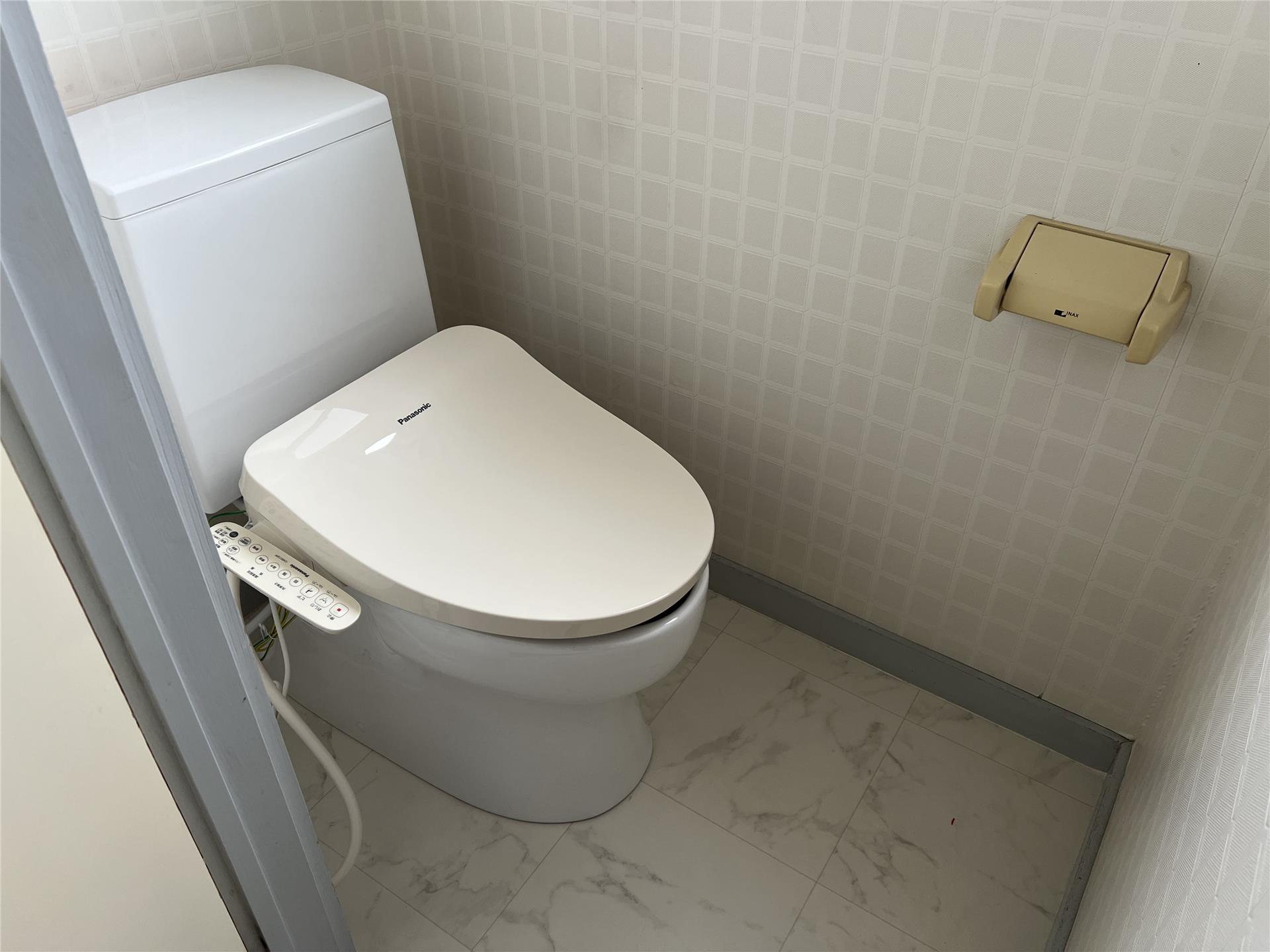 トイレ　トイレ