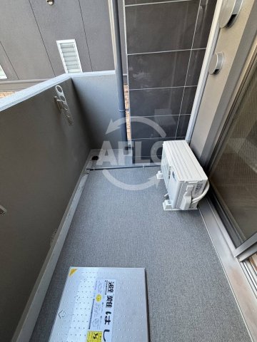 バルコニー　セレニテ南堀江エクラ　バルコニー