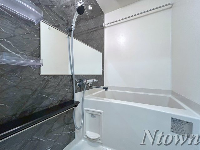 バス・シャワールーム　日々の疲れを癒すお風呂付です