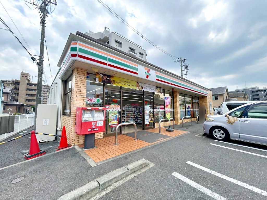 コンビニ　セブンイレブン大和西鶴間2丁目店（コンビニ）まで340m