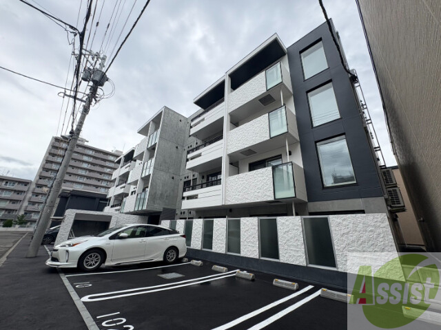 建物外観　白石区菊水１条「ＨＡＮＡ　２４」