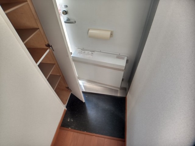 玄関　シューズボックス付き
