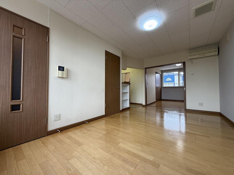 居室・リビング　リビング１