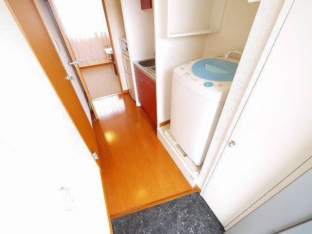 玄関　収納もある玄関です