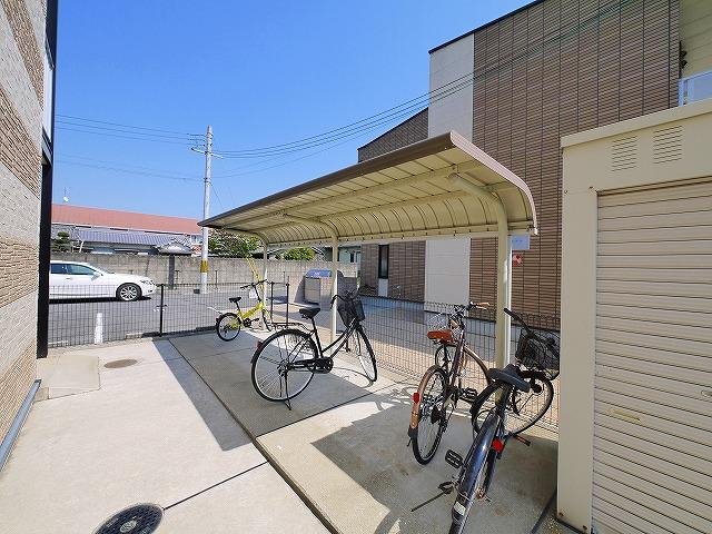 その他共有部分　自転車置き場