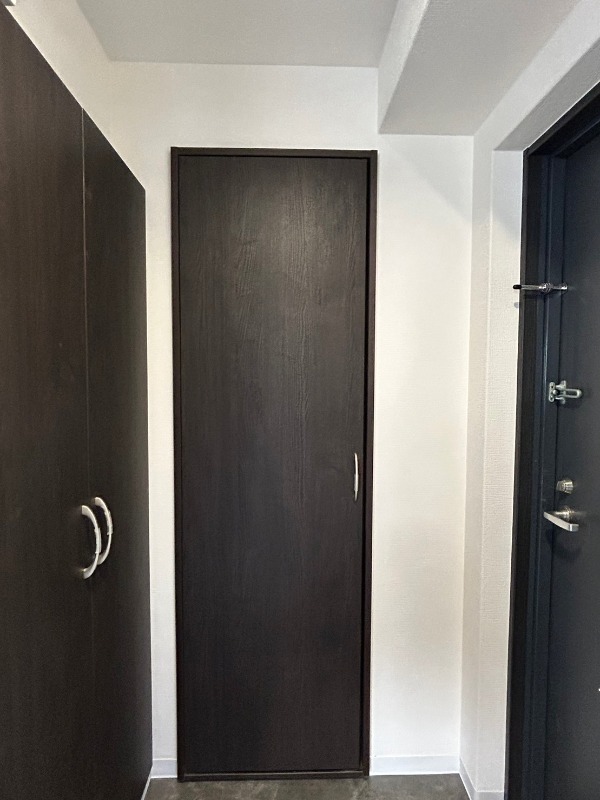 玄関　収納もある玄関です