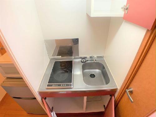 キッチン　設備・仕様は号室により異なる為、現況を優先致します。