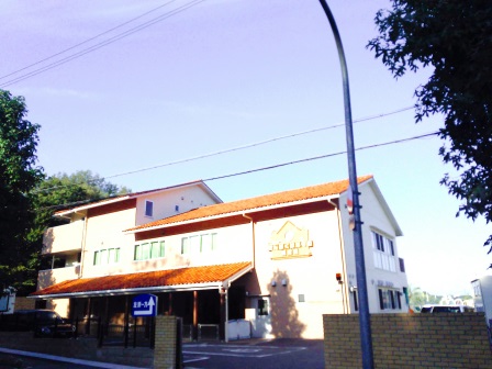 幼稚園・保育園　泉北花園こども園（幼稚園・保育園）まで721m