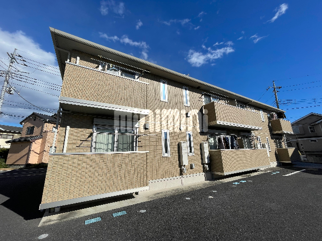 建物外観　高級感のある外観ですね。