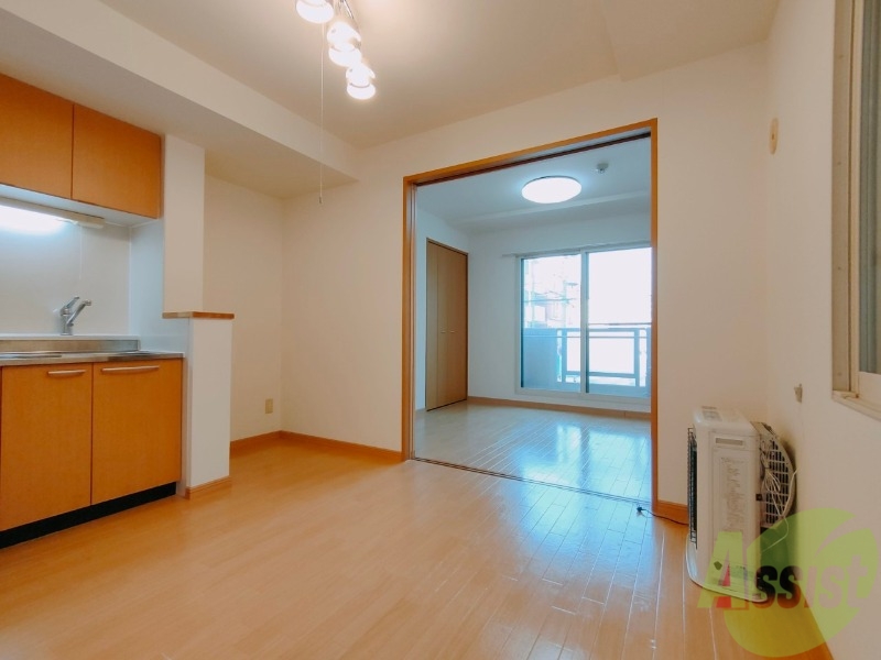 居室・リビング　広くてキレイなお部屋が広がっていて、充実した生活が送れそう。