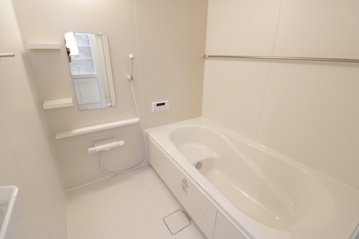 バス・シャワールーム　※同タイプの写真です