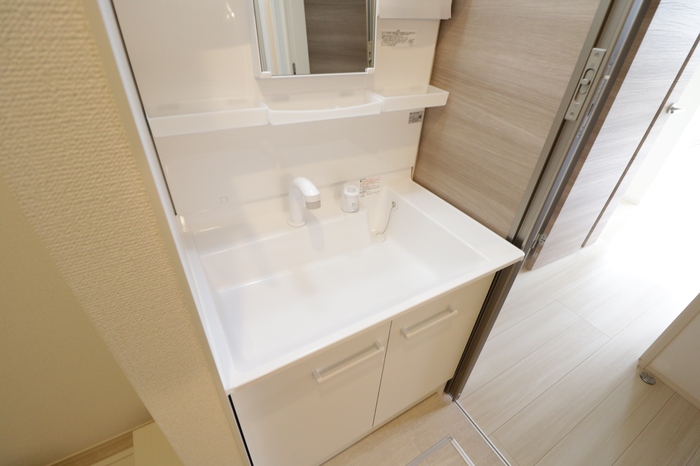 洗面設備　※同タイプの写真です