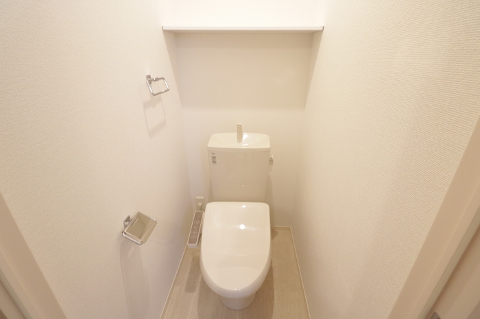 トイレ　※同タイプの写真です