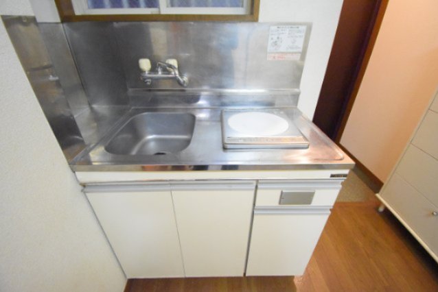 キッチン　※別部屋写真参考※