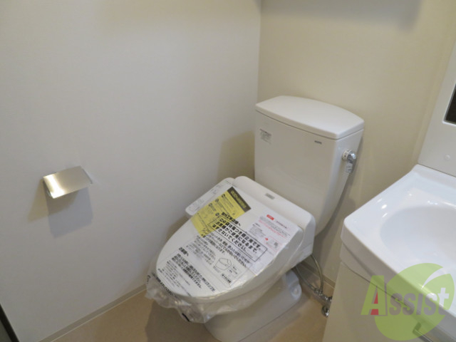 トイレ　ウォシュレット付きのトイレです。シャワートイレは日本の宝。