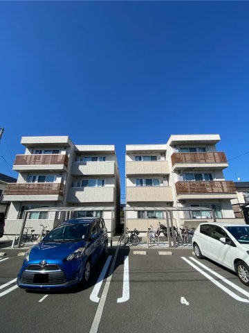 建物外観　外観は落ち着いています