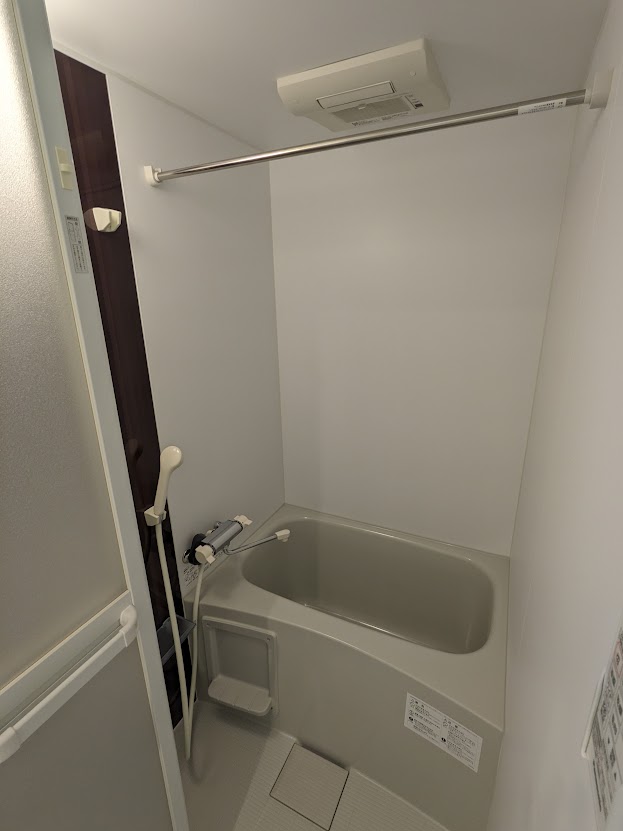 バス・シャワールーム　102号室