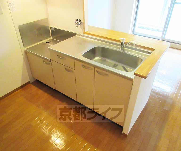 キッチン　お洒落なカウンターです