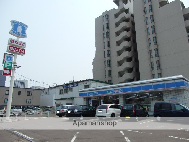 コンビニ　ローソン（コンビニ）まで244m