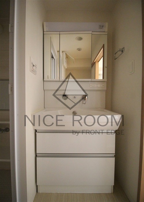 洗面設備　ハナミズキ福島　独立洗面台