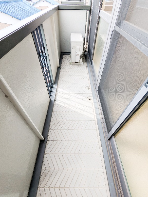 バルコニー　図面と現状に相違がある場合には現状を優先