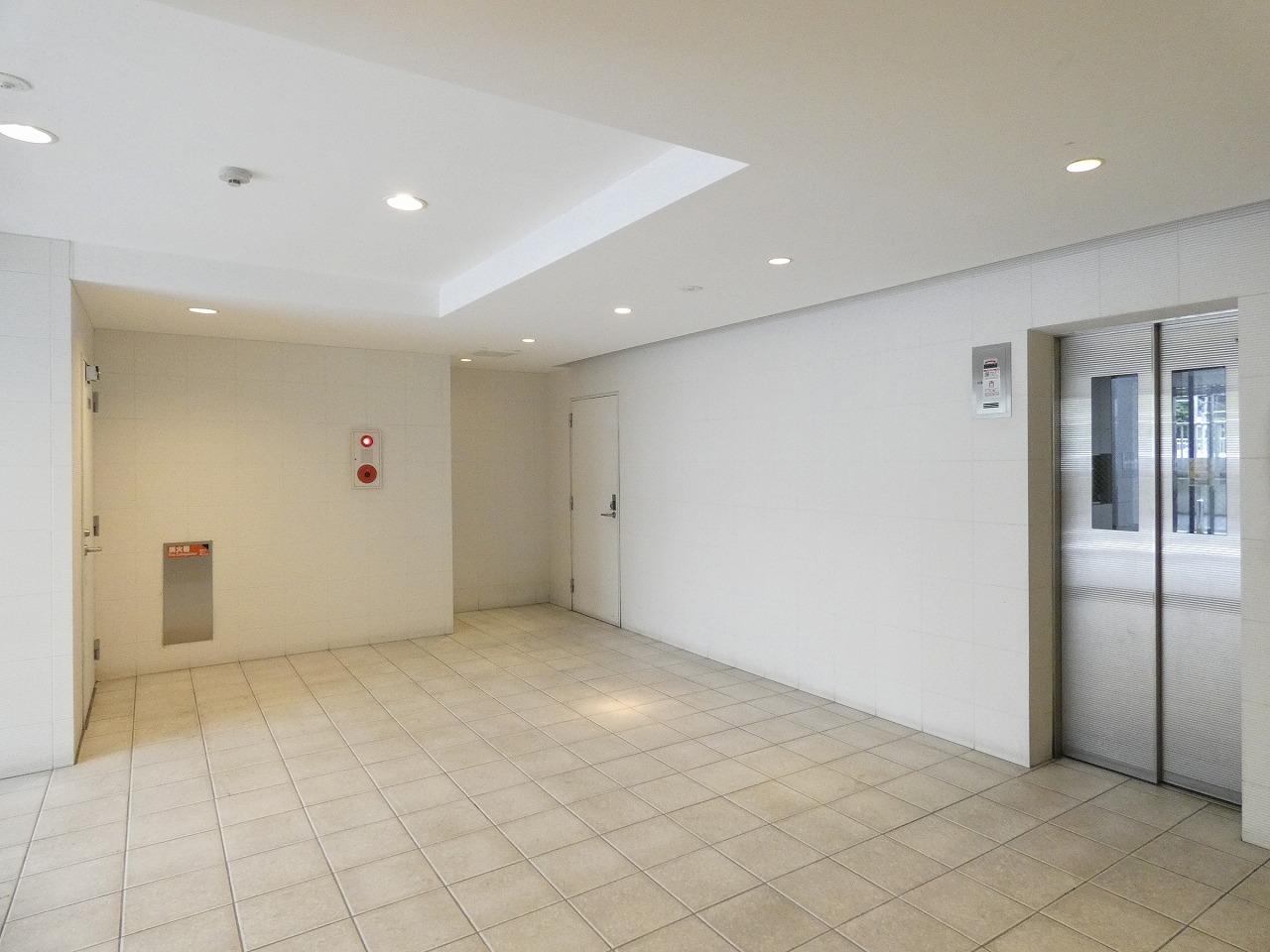 ロビー　ロビー