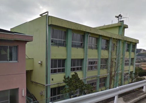 小学校　和歌山市立山東小学校（小学校）まで802m