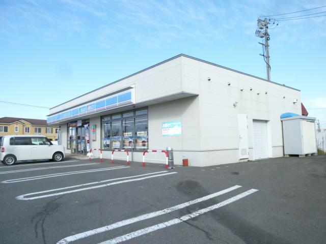 コンビニ　ローソン千歳信濃店（コンビニ）まで437m